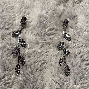 Statement drop earrings